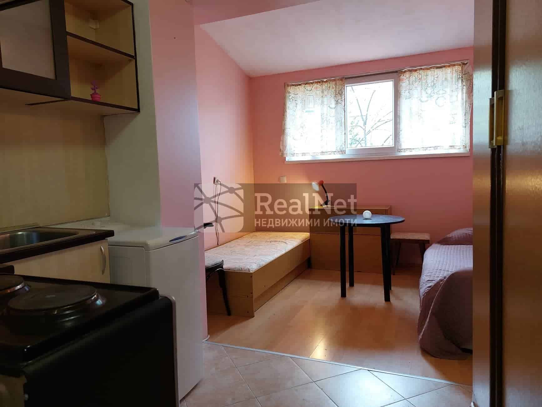 1v ПОД НАЕМ таванско ателие – 300€, Оборище до МОЛ Сердика