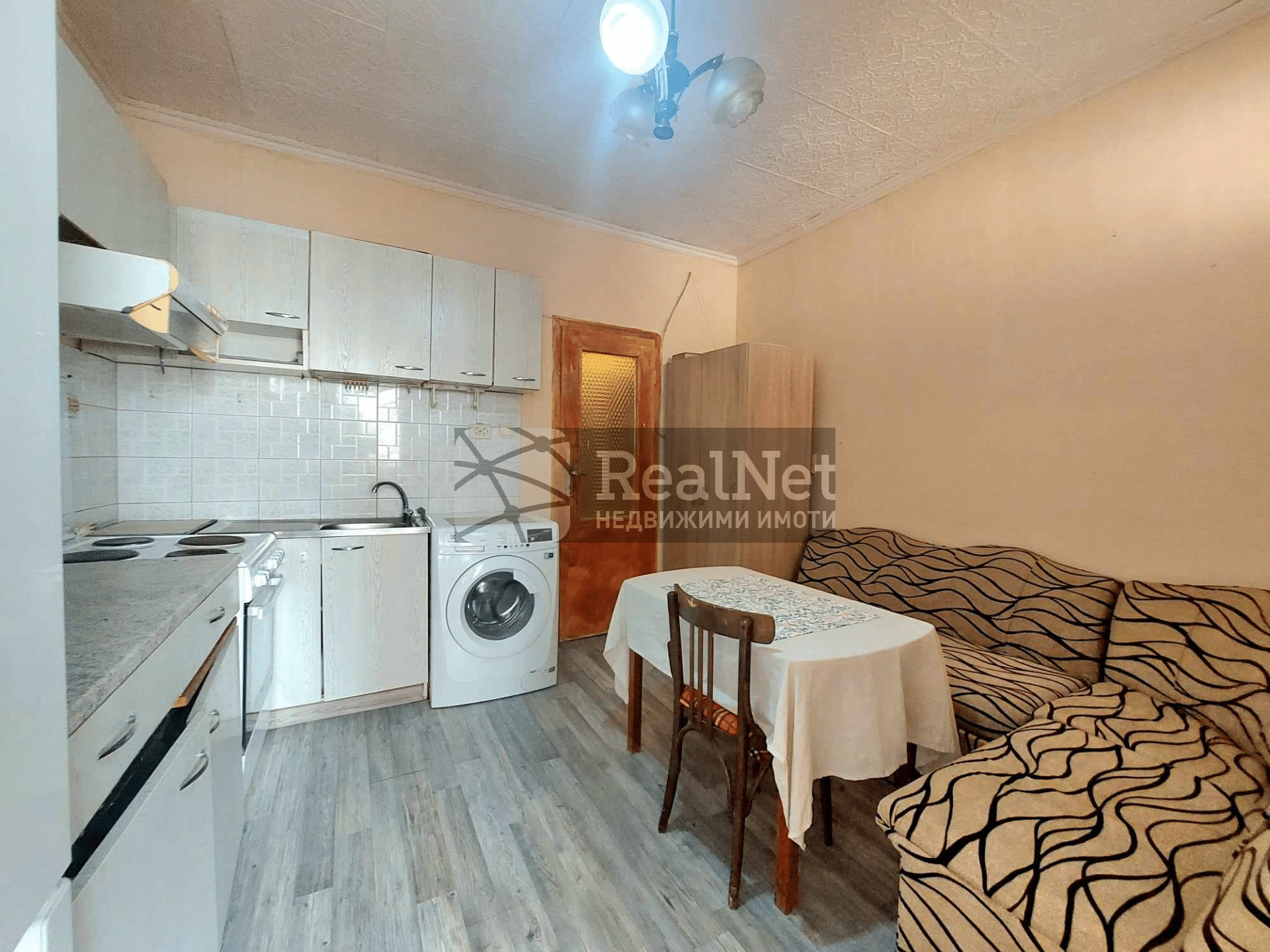 3npng ПРОДАВА двустаен 76000€, ж.к. Сухата река на ул. Тодорини кукли