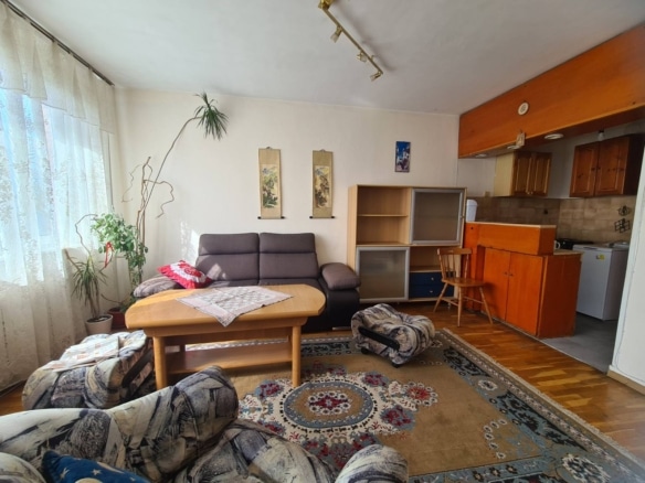 Гарсониера под наем в ж.к. Разсадника