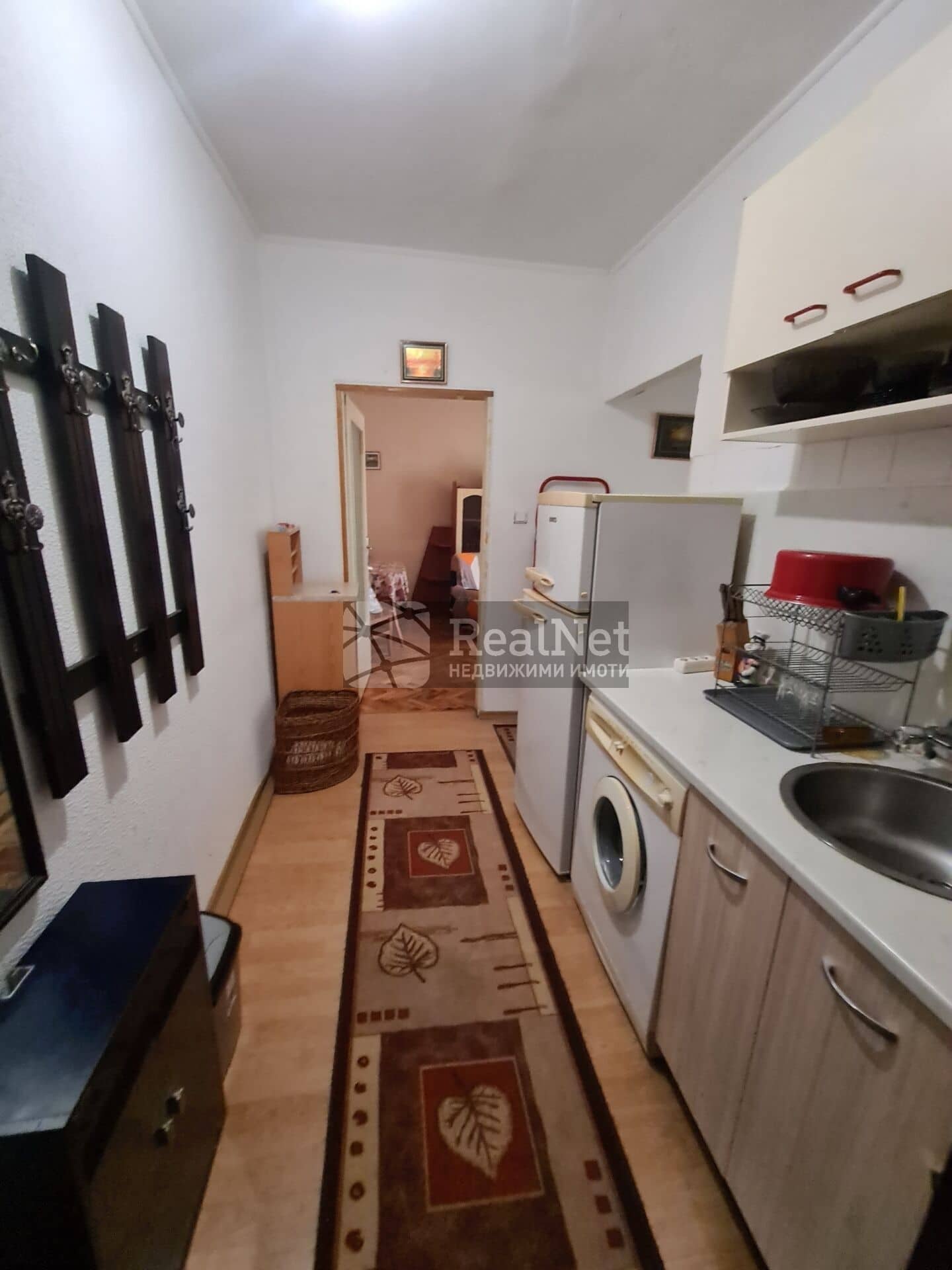 d Продава гарсониера в Люлин 7