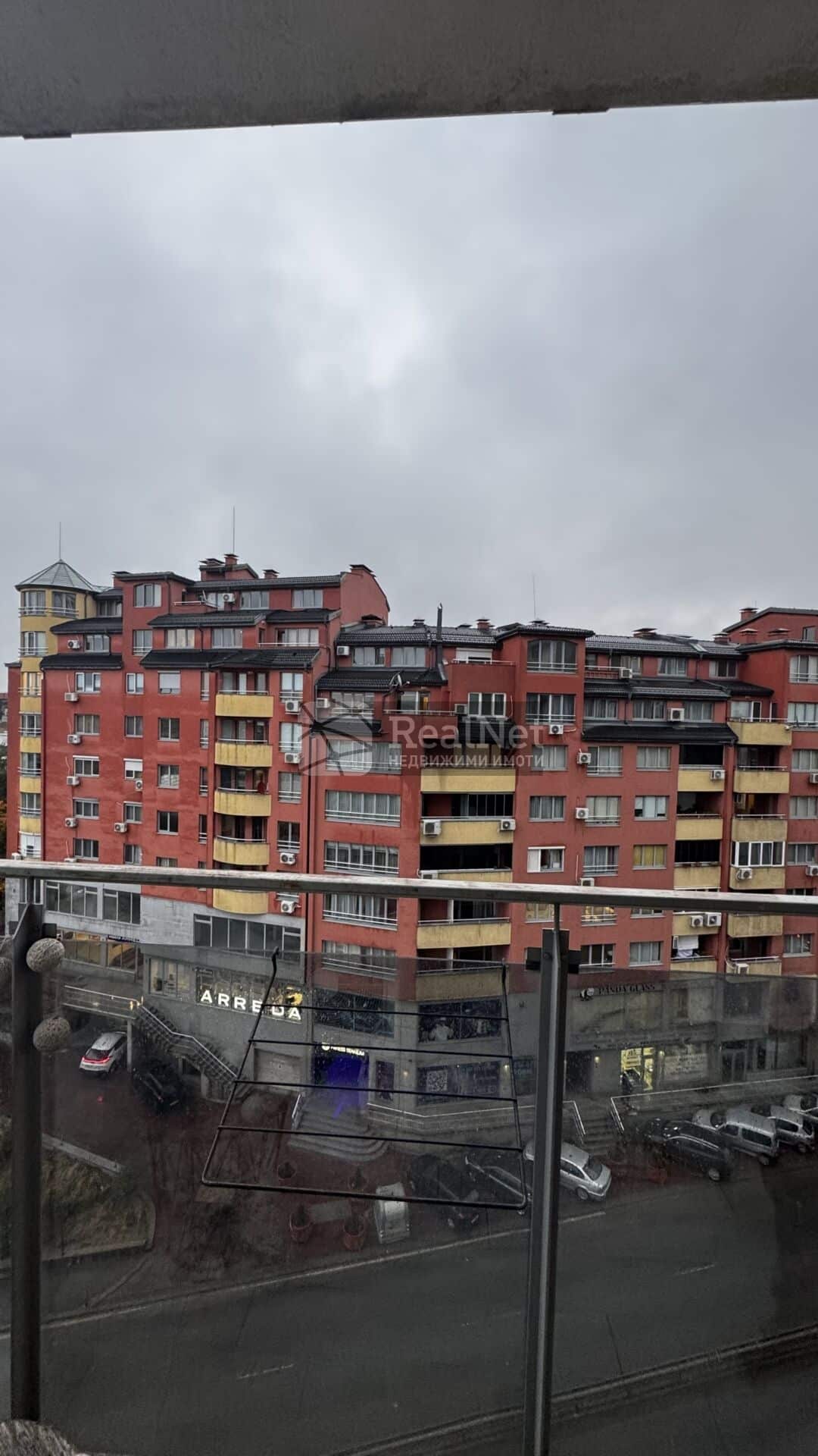 За качване 10 Тристаен апартамент под наем на бул. Симеоновско Шосе